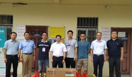 黨建＋｜情系扶貧 市二醫(yī)院黨委慰問扶貧工作隊員