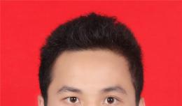 李祉桄：“90”后男護(hù)士  迎“男”難而上